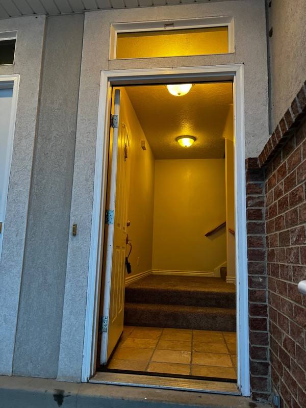 Townhouse for rent at 11 E 2200 S, Bountiful, UT 84010