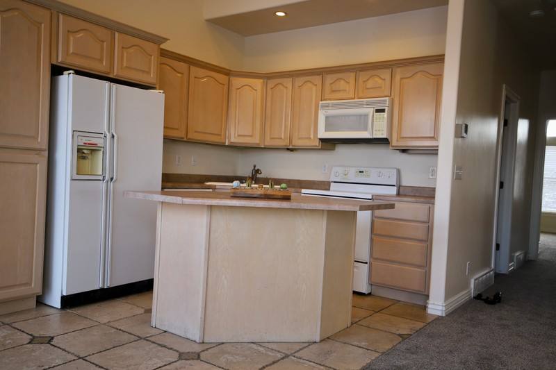 Townhouse for rent at 11 E 2200 S, Bountiful, UT 84010