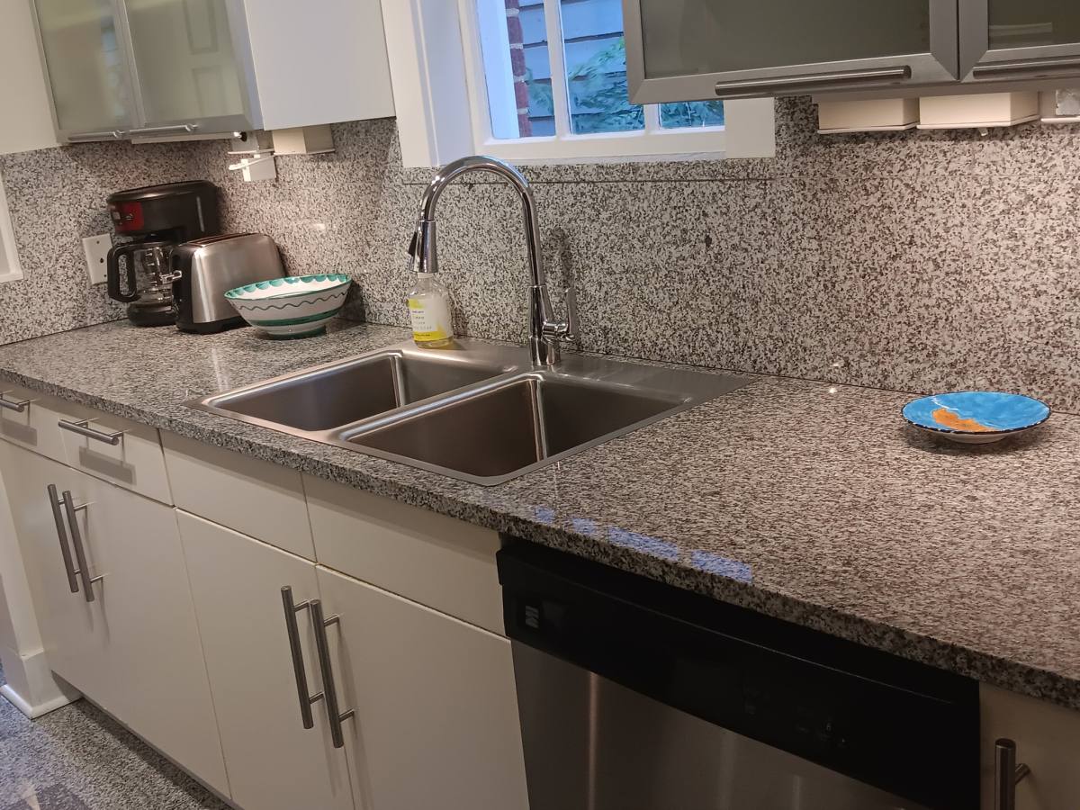 Apartment for rent at 2508 Van Buren St #1, Houston, TX 77006