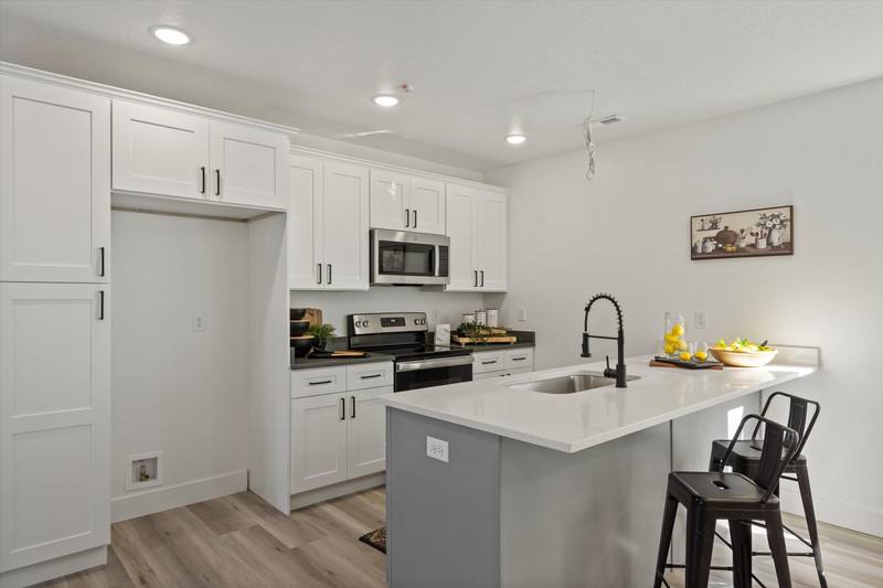 Townhouse for rent at 815 W 100 S #7, Salt Lake City, UT 84104