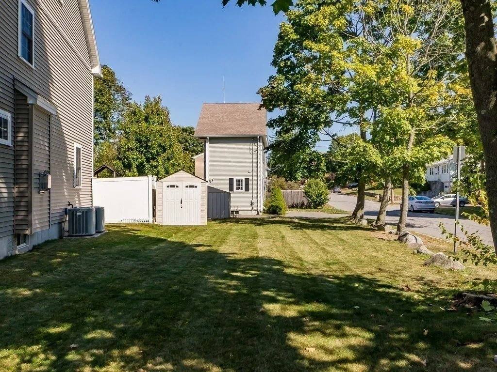 House for rent at 409 Lincoln St, Waltham, MA 02451