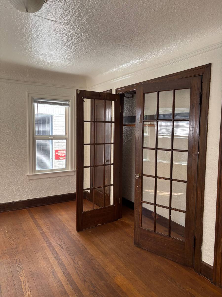Apartment for rent at 4541 Brooklyn Ave NE, Seattle, WA 98105