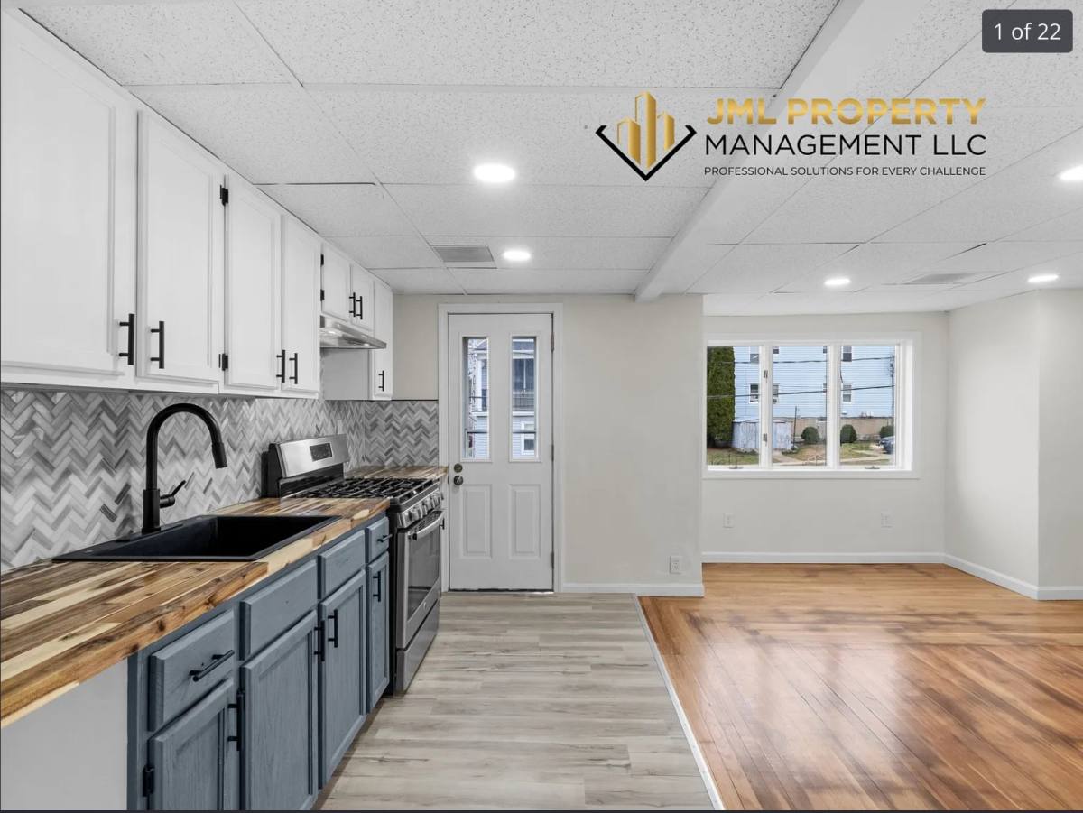 Apartment for rent at 227 Lawrence St #2, Fall River, MA 02721