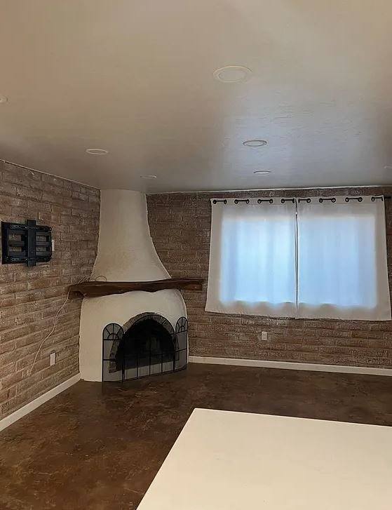 Townhouse for rent at 1152 E Winnie Place #1, Tucson, AZ 85719