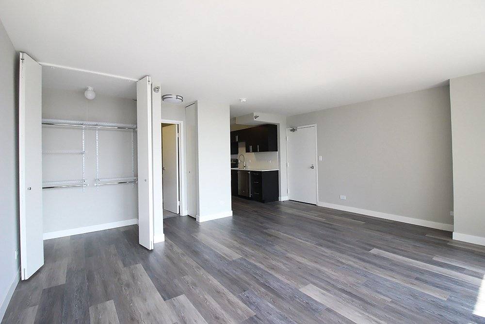 Apartment for rent at 897 N State St, Chicago, IL 60610