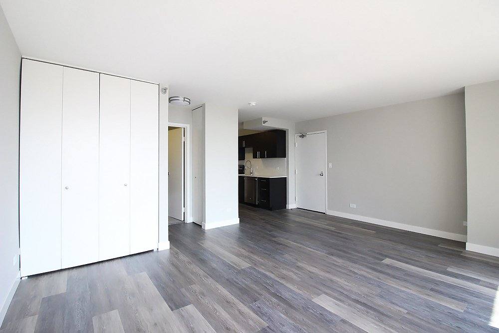 Apartment for rent at 897 N State St, Chicago, IL 60610