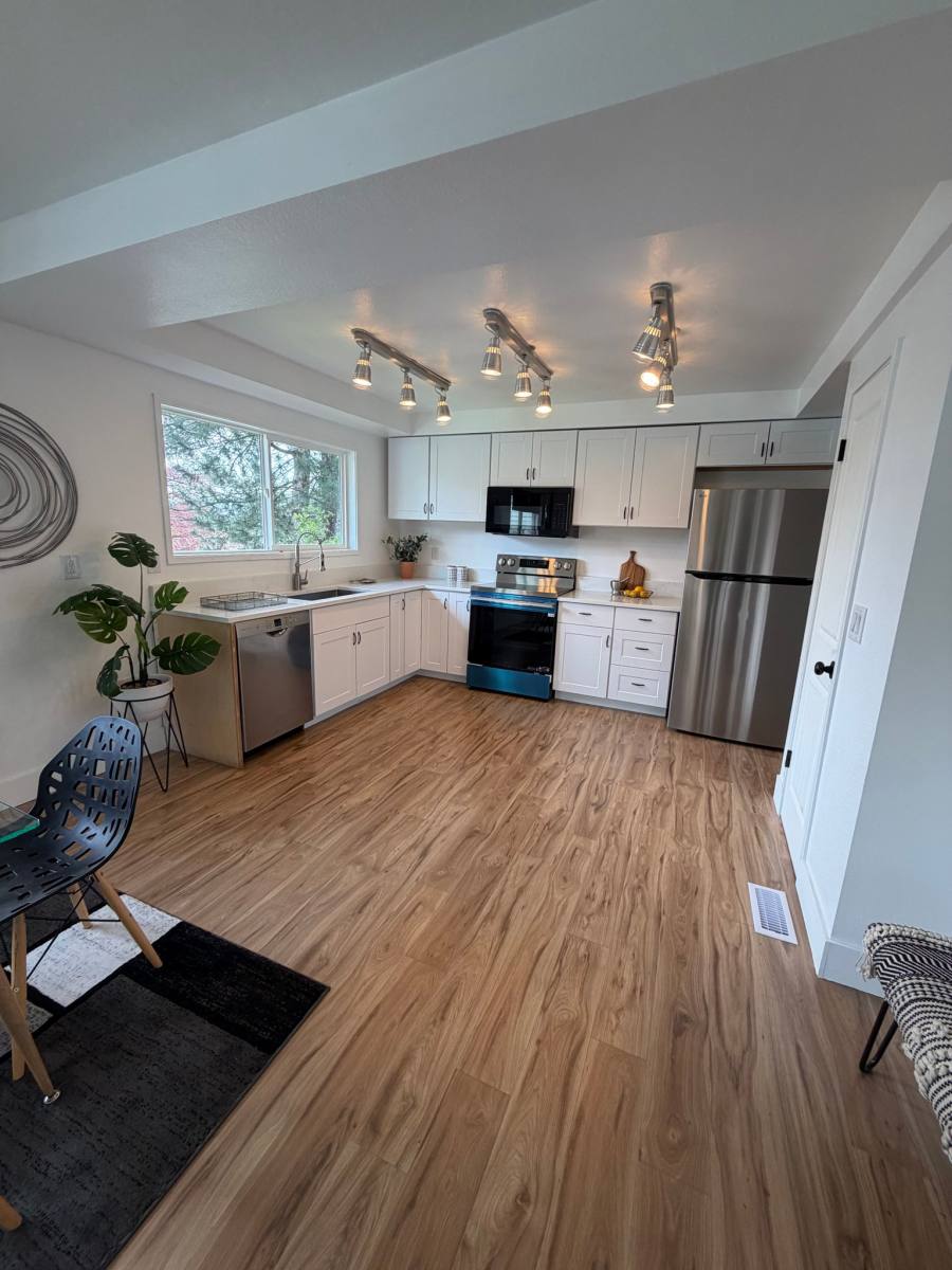 House for rent at 11835 SE Valley View Terrace, Happy Valley, OR 97086