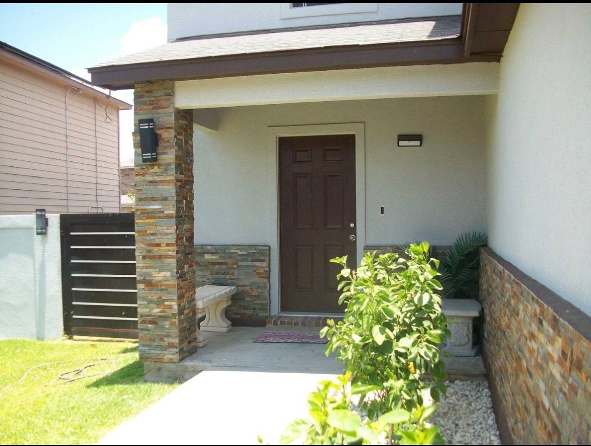 House for rent at 409 Pargo Dr, Laredo, TX 78043