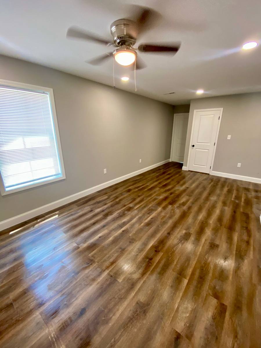 Apartment for rent at 22037 Spidel Way, Elkmont, AL 35620