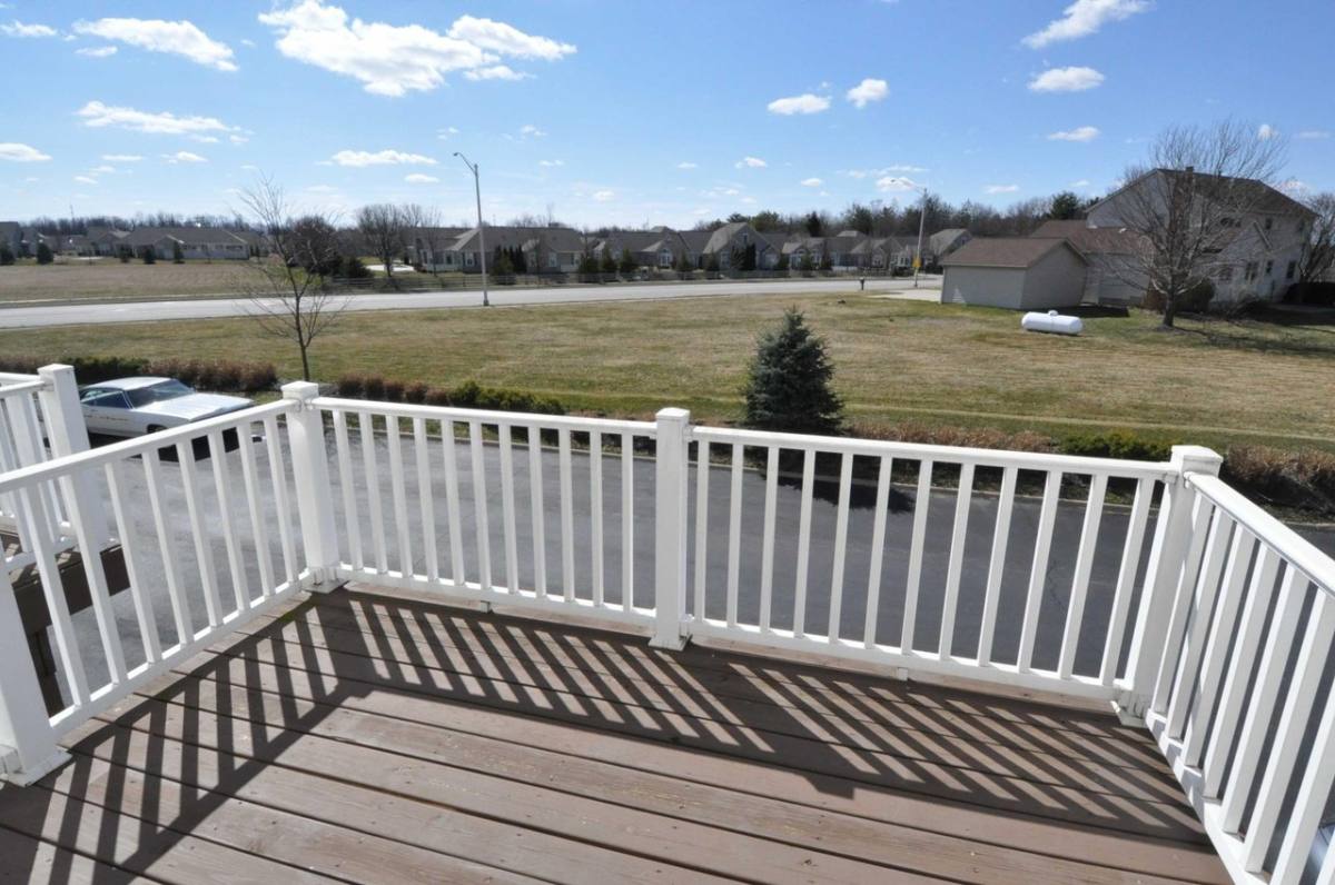 Townhouse for rent at 5261 Berthold Pass Dr, Dublin, OH 43016