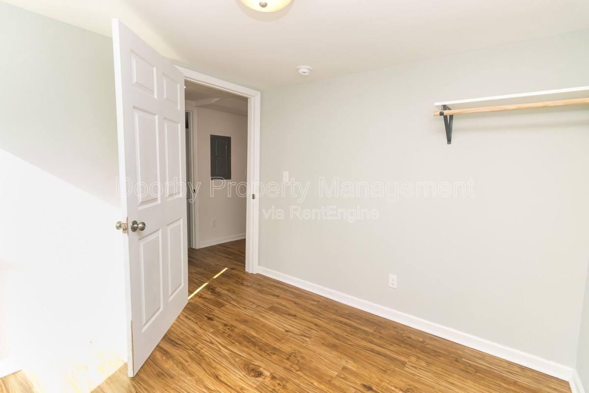 Apartment for rent at 2602 14th Ave #B, Chattanooga, TN 37407