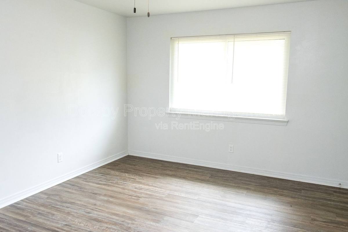 Apartment for rent at 2027 Lee St, Chattanooga, TN 37412