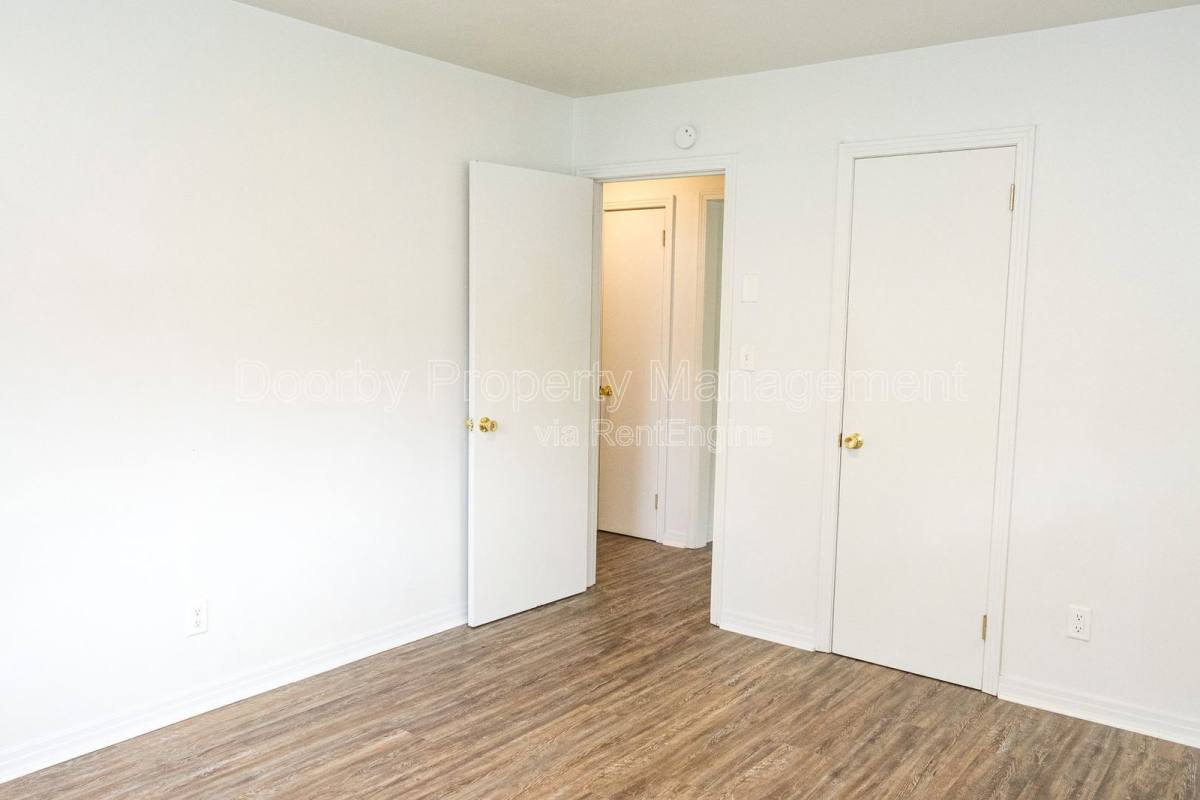 Apartment for rent at 2027 Lee St, Chattanooga, TN 37412