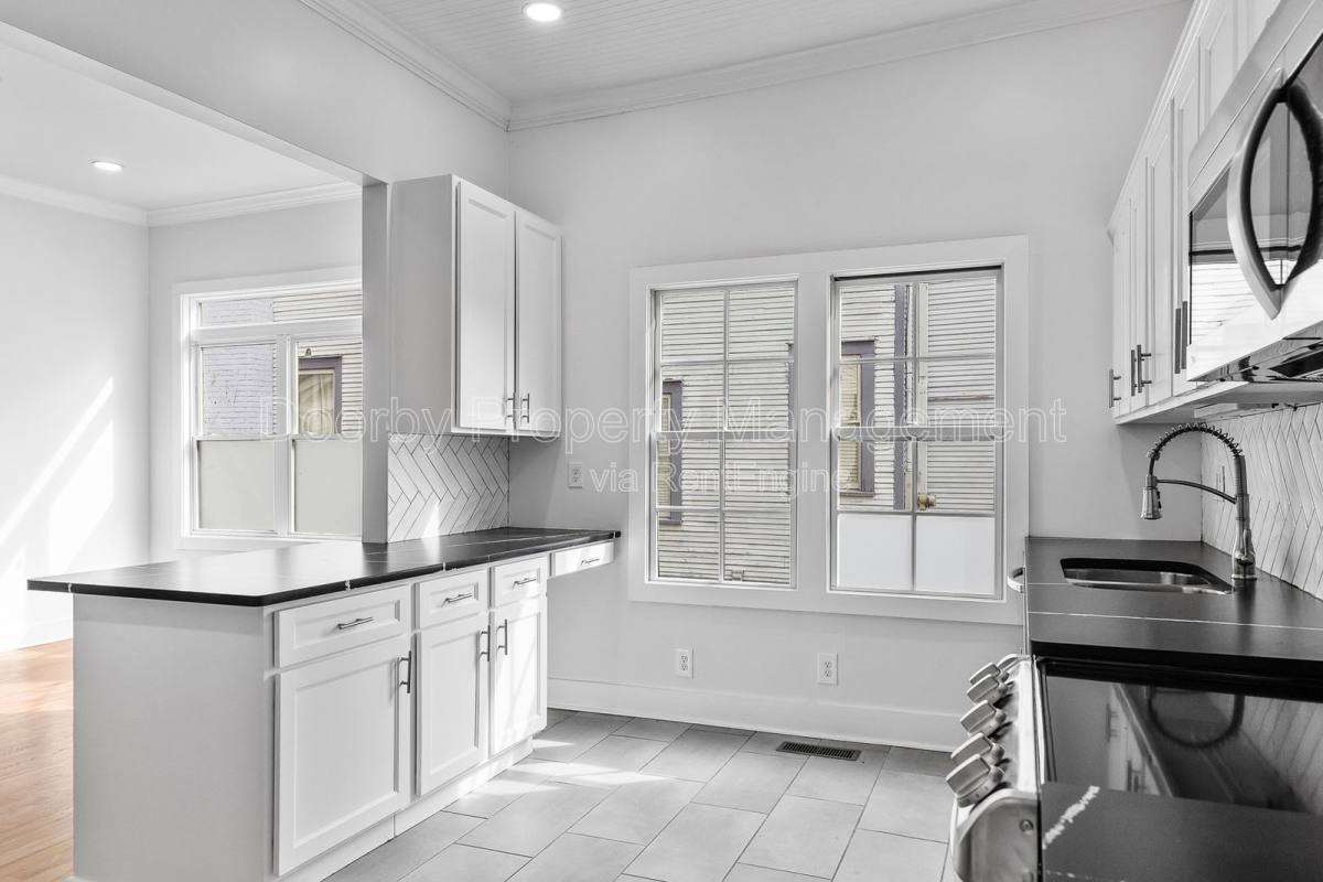 Apartment for rent at 1508 Bailey Ave #A, Chattanooga, TN 37404