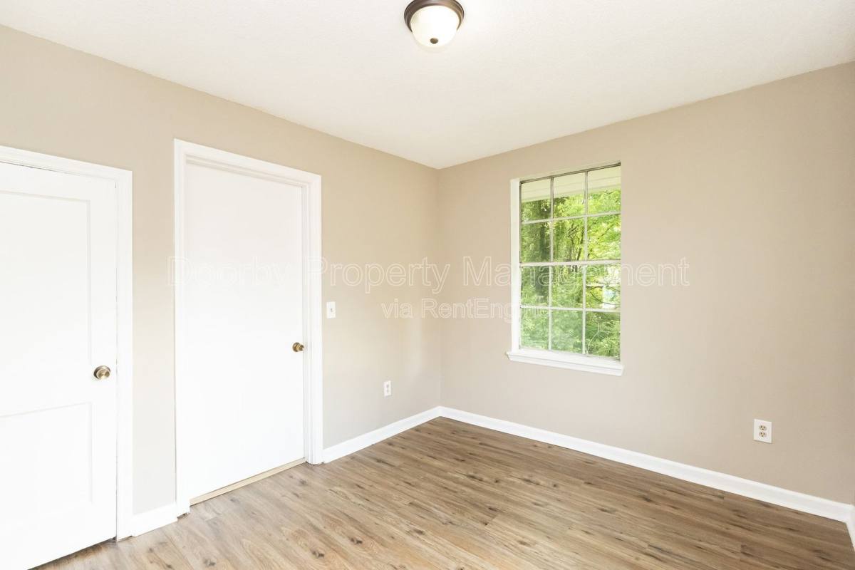 House for rent at 619 Shannon Ave, Chattanooga, TN 37411