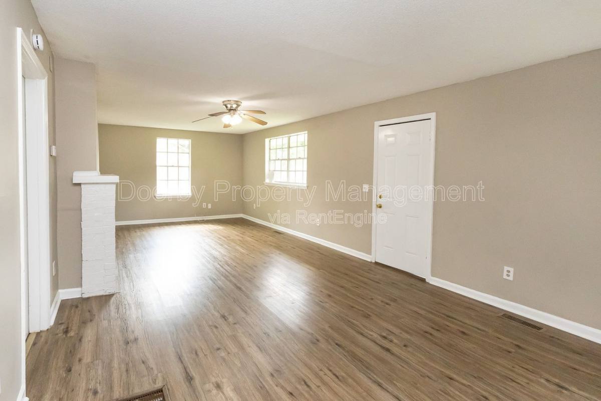 House for rent at 619 Shannon Ave, Chattanooga, TN 37411