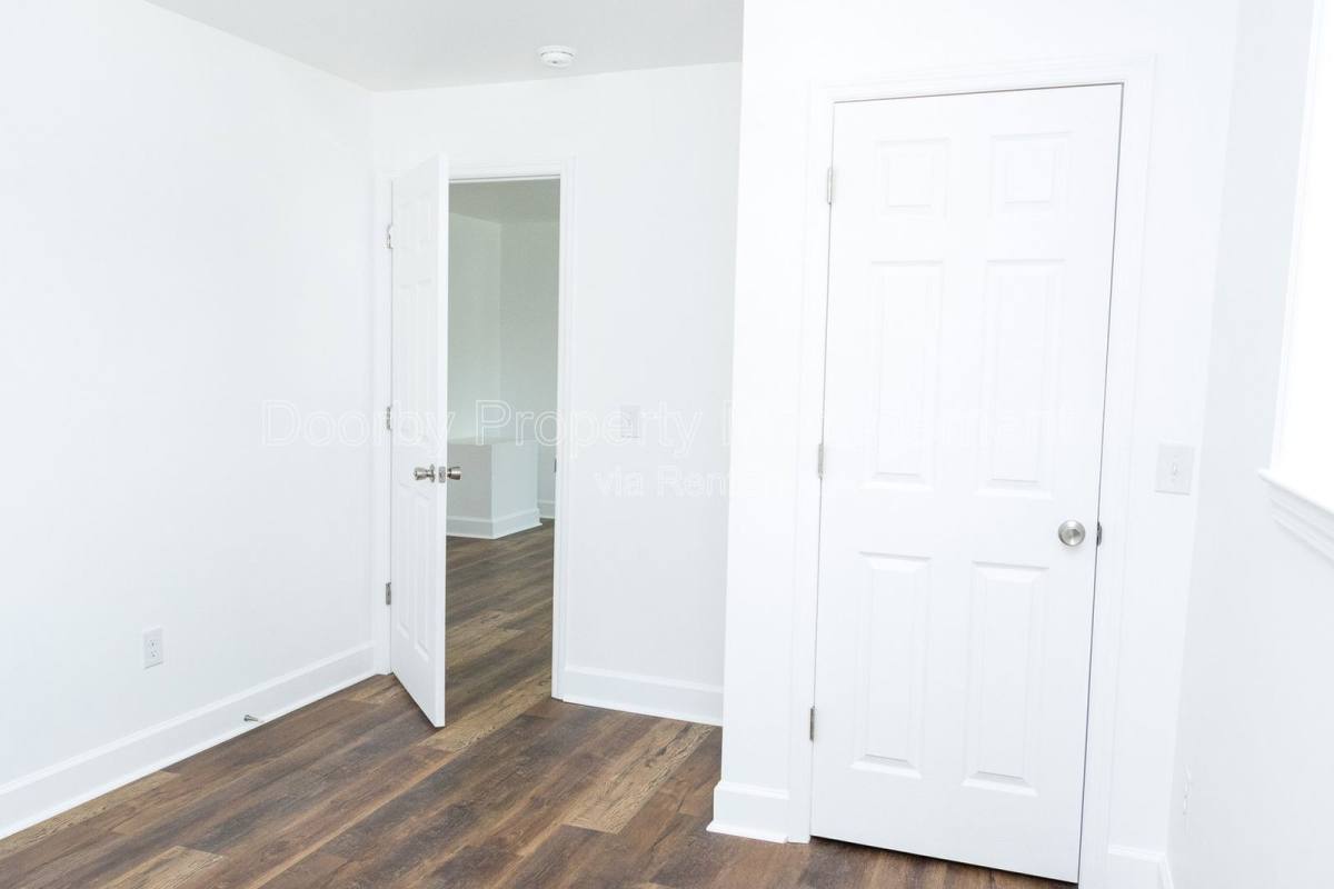 House for rent at 196 Rogers Rd, Chickamauga, GA 30707