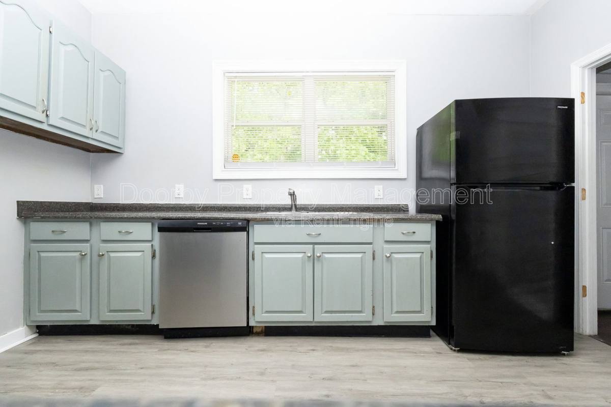 House for rent at 2009 Camden St, Chattanooga, TN 37406