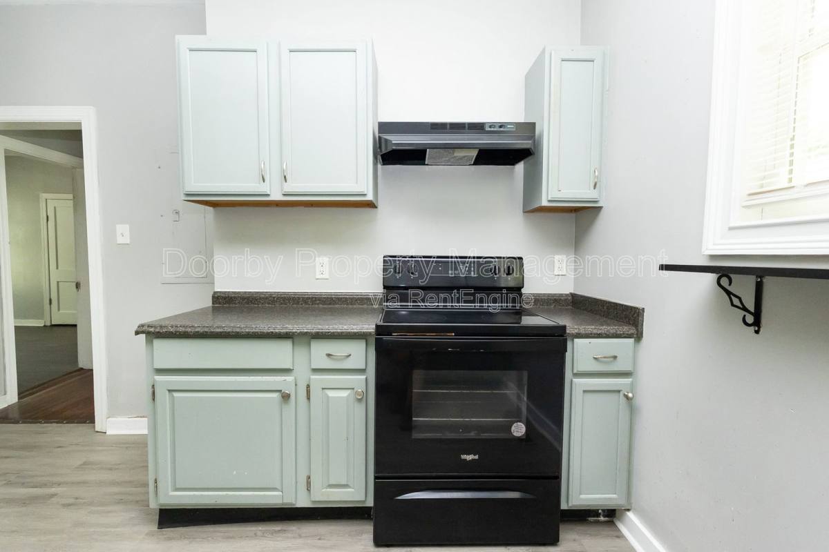 House for rent at 2009 Camden St, Chattanooga, TN 37406