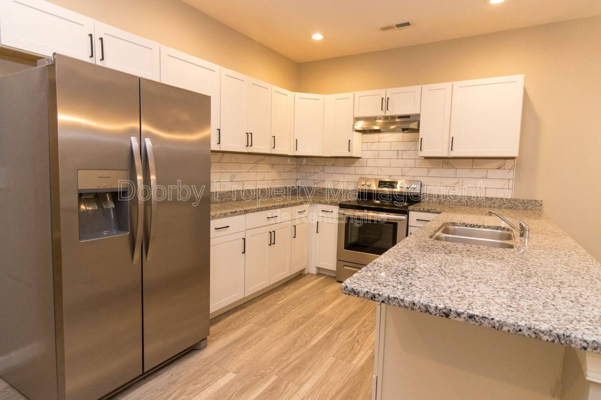 Apartment for rent at 18 Michigan Lane #3, Dunlap, TN 37327
