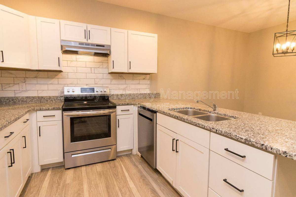 Apartment for rent at 18 Michigan Lane #3, Dunlap, TN 37327