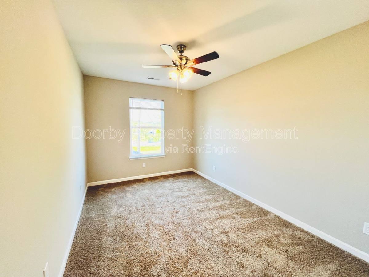 Apartment for rent at 2106 Duncan Ave #102, Chattanooga, TN 37404
