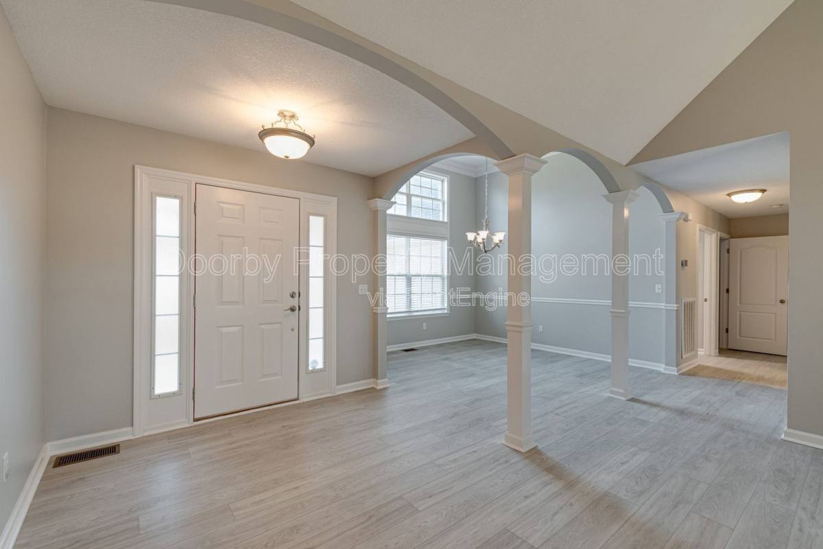 House for rent at 7420 Salmon Lane, Ooltewah, TN 37363