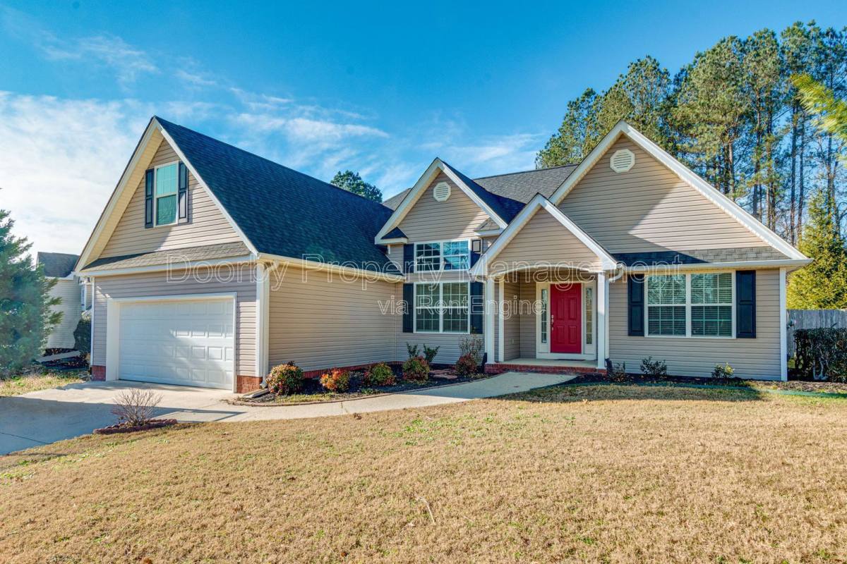House for rent at 7420 Salmon Lane, Ooltewah, TN 37363