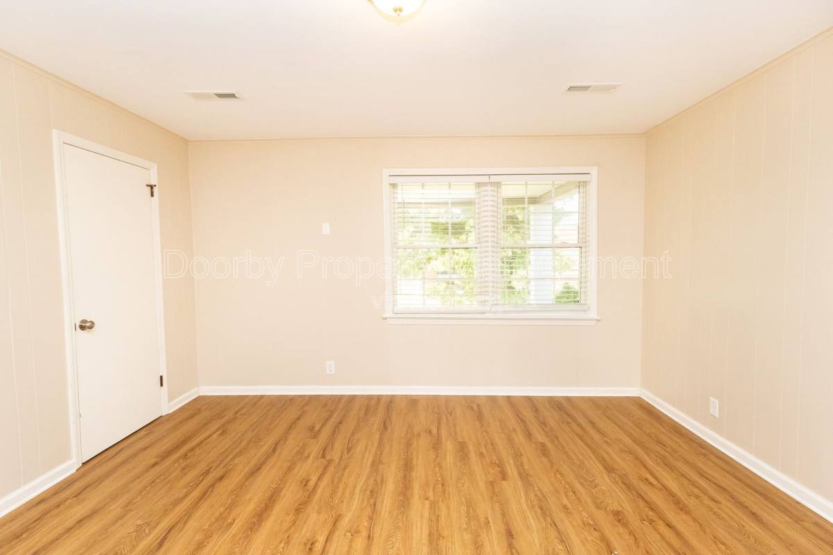 Apartment for rent at 207 Memorial Dr #3, Chattanooga, TN 37415