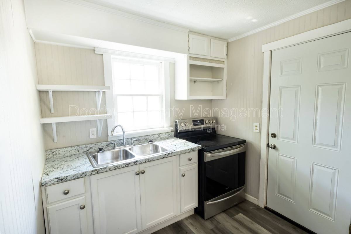 Apartment for rent at 207 Napier St #6, La Fayette, GA 30728