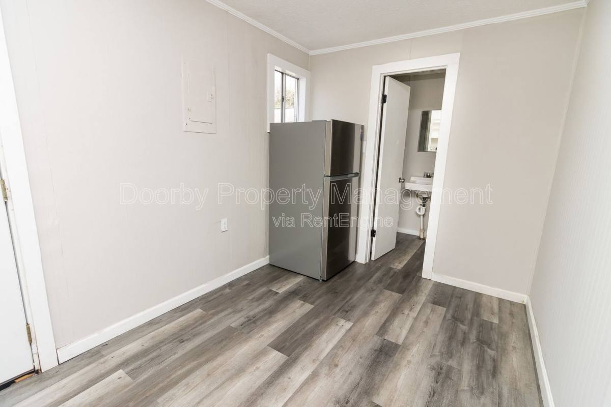 Apartment for rent at 207 Napier St #6, La Fayette, GA 30728