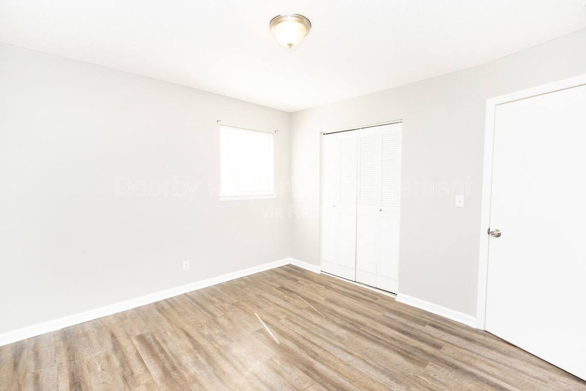 Apartment for rent at 901 Forest Dale Lane #B, Hixson, TN 37343