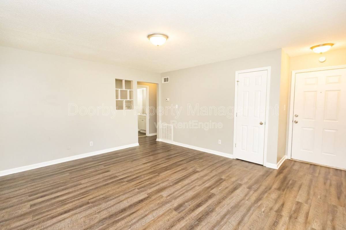 Apartment for rent at 901 Forest Dale Lane #B, Hixson, TN 37343
