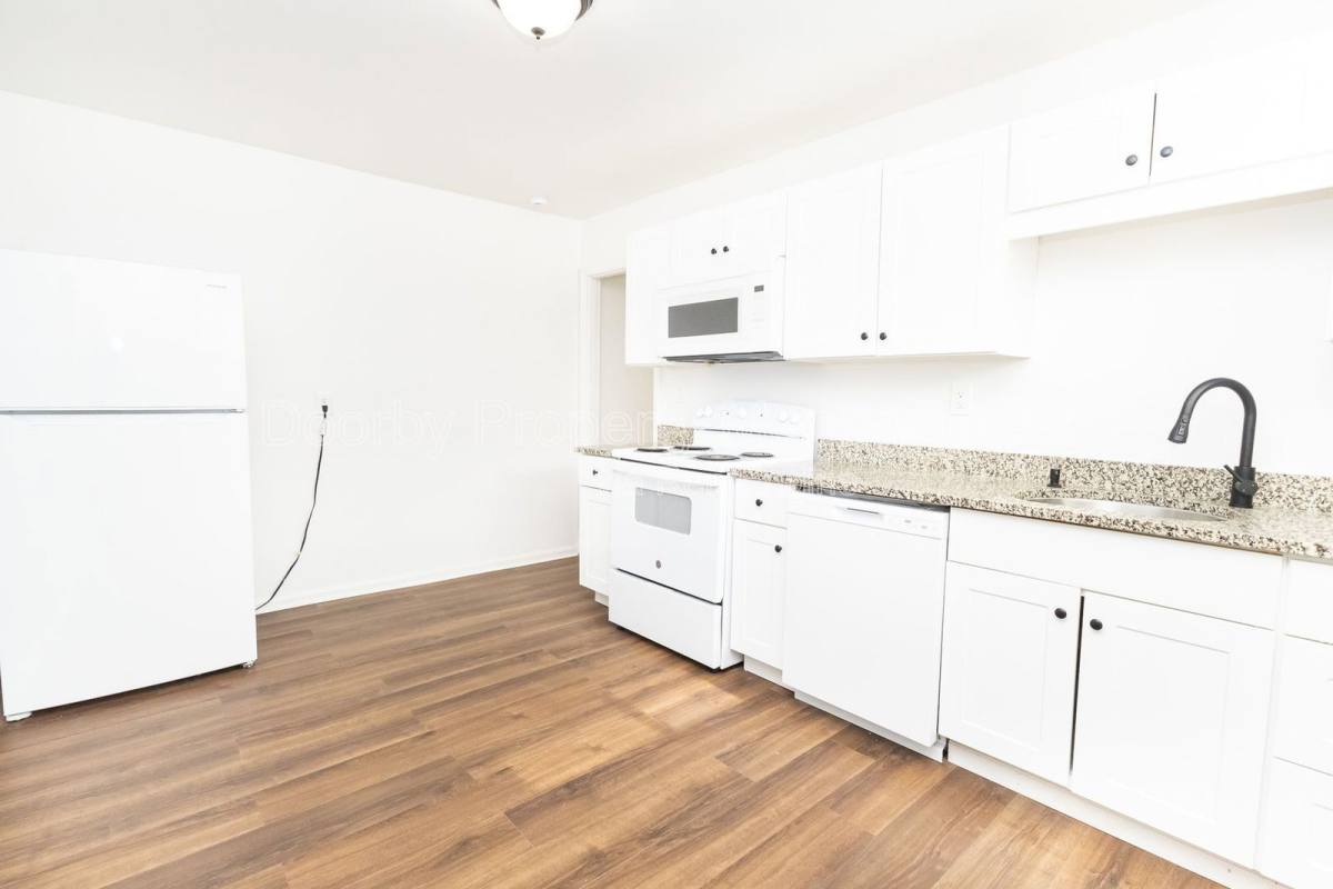 Apartment for rent at 2011 Milne St #B, Chattanooga, TN 37406