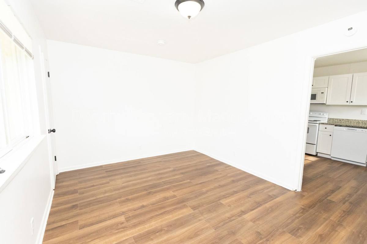 Apartment for rent at 2011 Milne St #B, Chattanooga, TN 37406