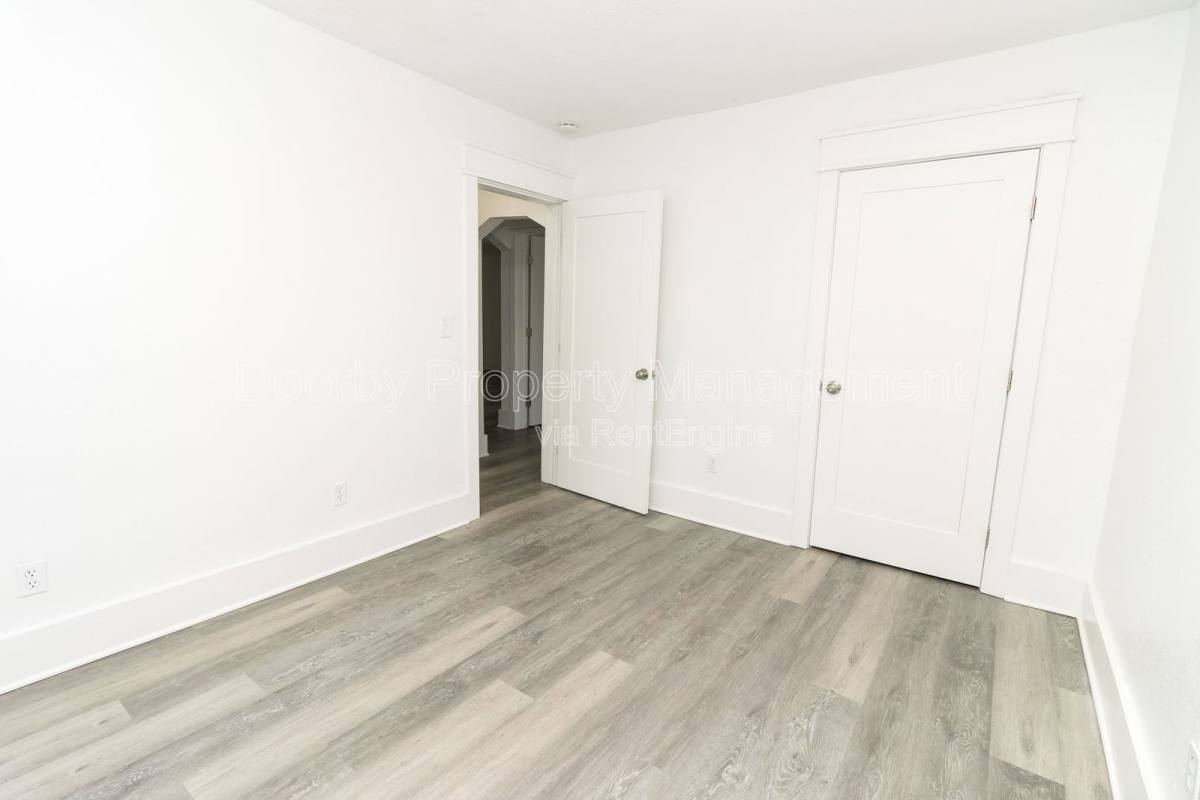 Apartment for rent at 1203 Rockway Dr #2, Chattanooga, TN 37411