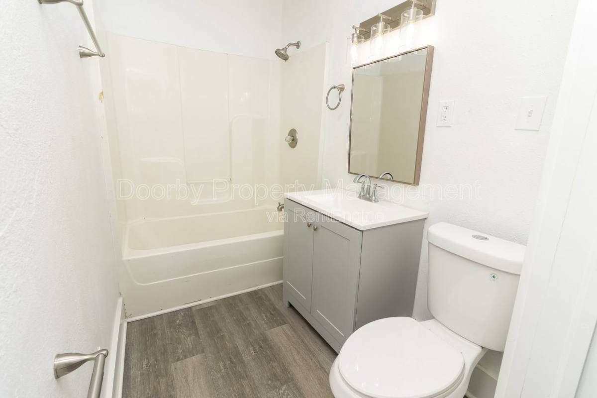 Apartment for rent at 1203 Rockway Dr #2, Chattanooga, TN 37411
