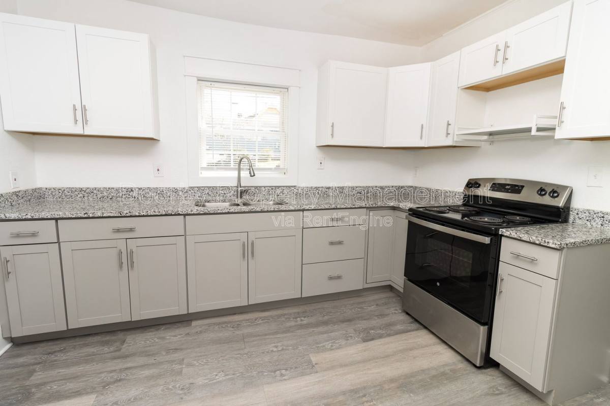 Apartment for rent at 1203 Rockway Dr #2, Chattanooga, TN 37411