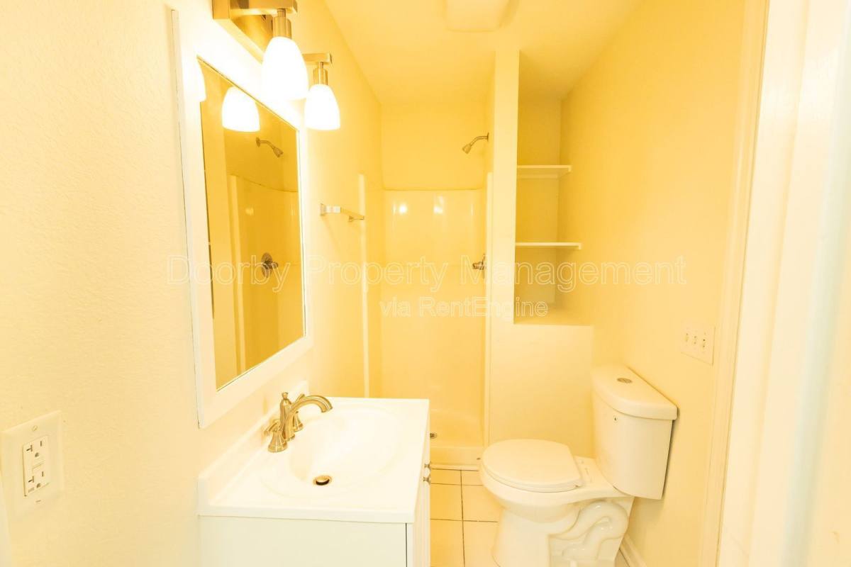 Apartment for rent at 3627 6th Ave, Chattanooga, TN 37407