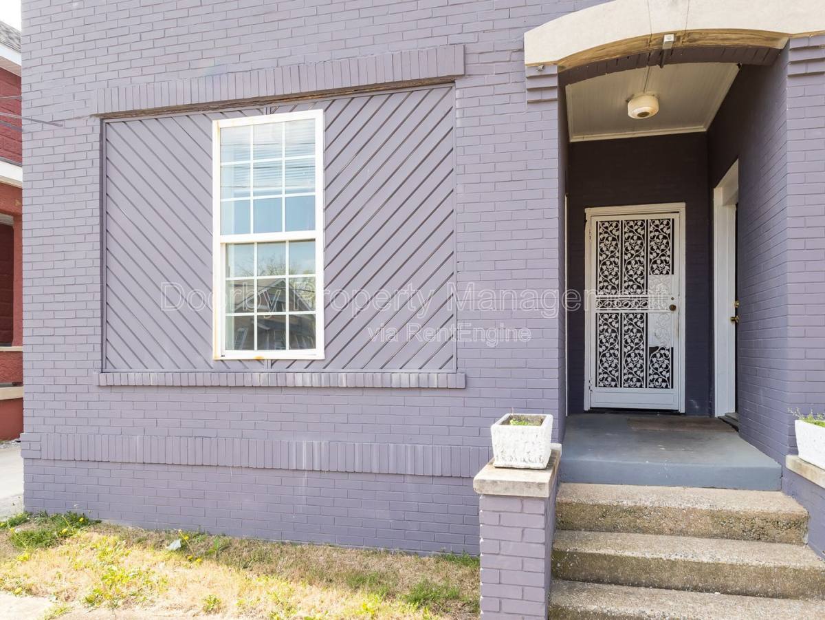 Apartment for rent at 1202 Duncan Ave #1, Chattanooga, TN 37404