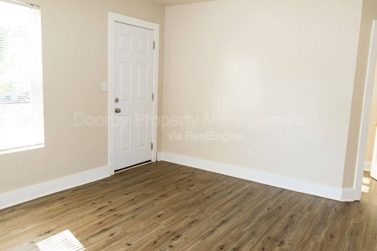 House for rent at 1503 E 18th St, Chattanooga, TN 37404