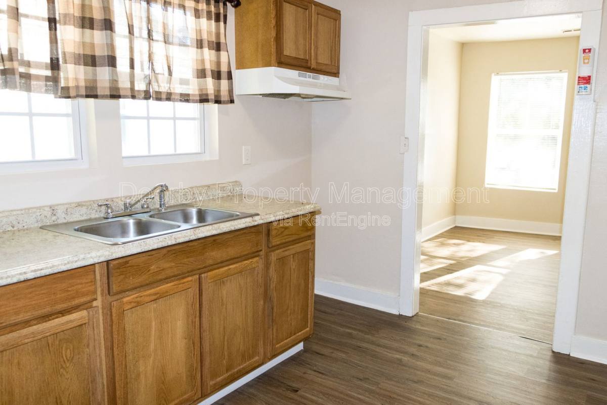 House for rent at 1503 E 18th St, Chattanooga, TN 37404