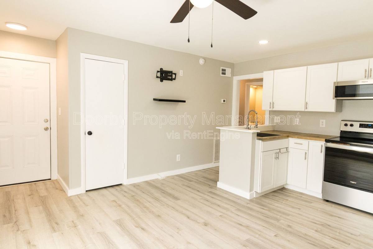 Apartment for rent at 903 Forest Dale Lane #A, Hixson, TN 37343
