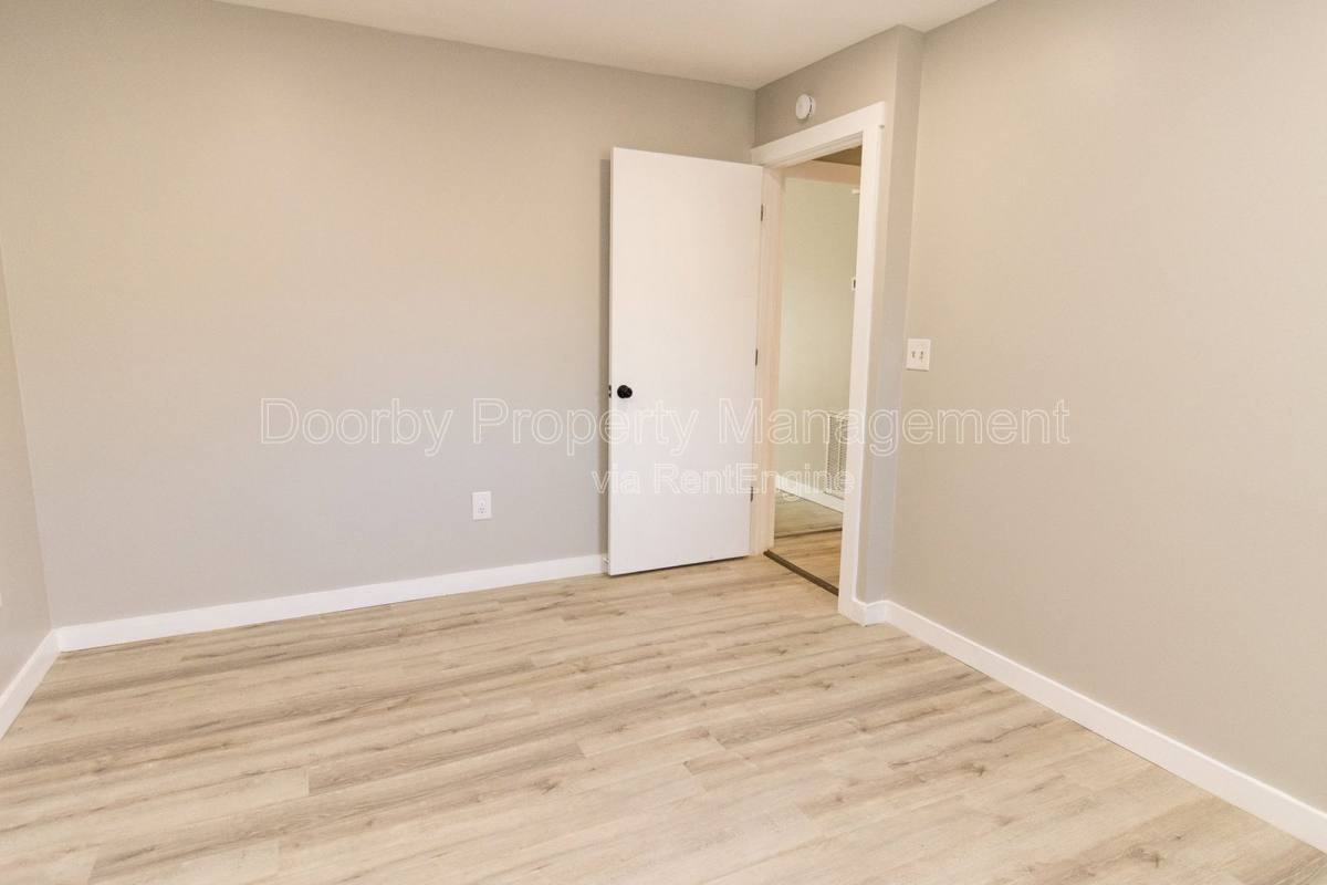 Apartment for rent at 903 Forest Dale Lane #A, Hixson, TN 37343