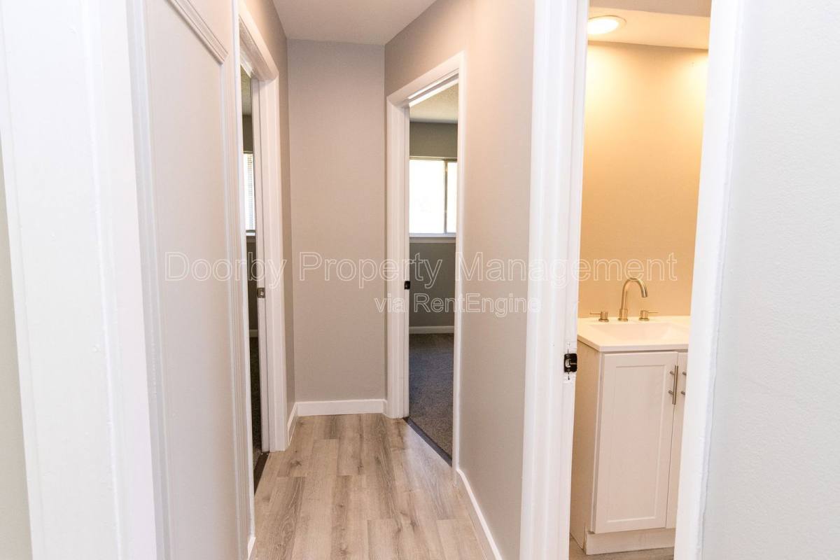 Apartment for rent at 903 Forest Dale Lane #A, Hixson, TN 37343