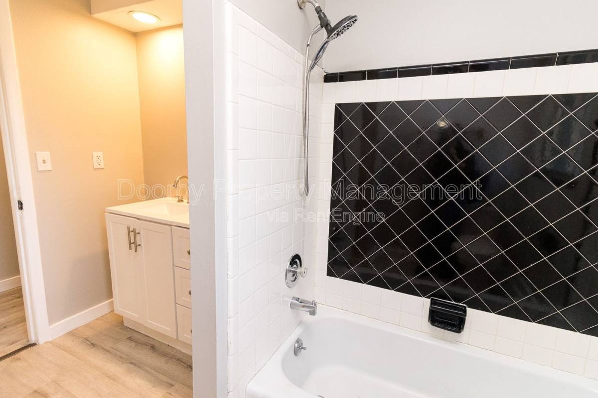 Apartment for rent at 903 Forest Dale Lane #A, Hixson, TN 37343