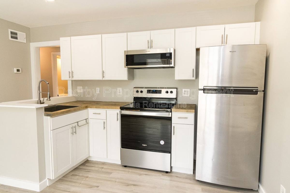 Apartment for rent at 903 Forest Dale Lane #A, Hixson, TN 37343