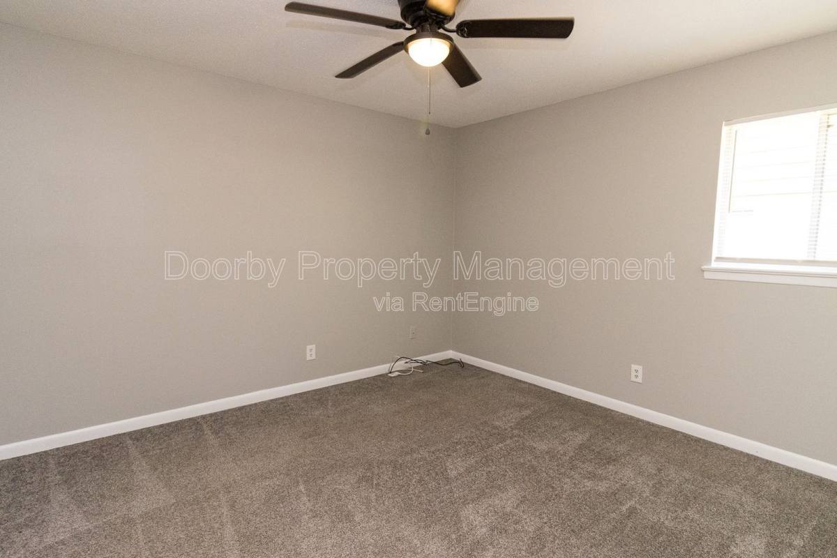 Apartment for rent at 903 Forest Dale Lane #A, Hixson, TN 37343