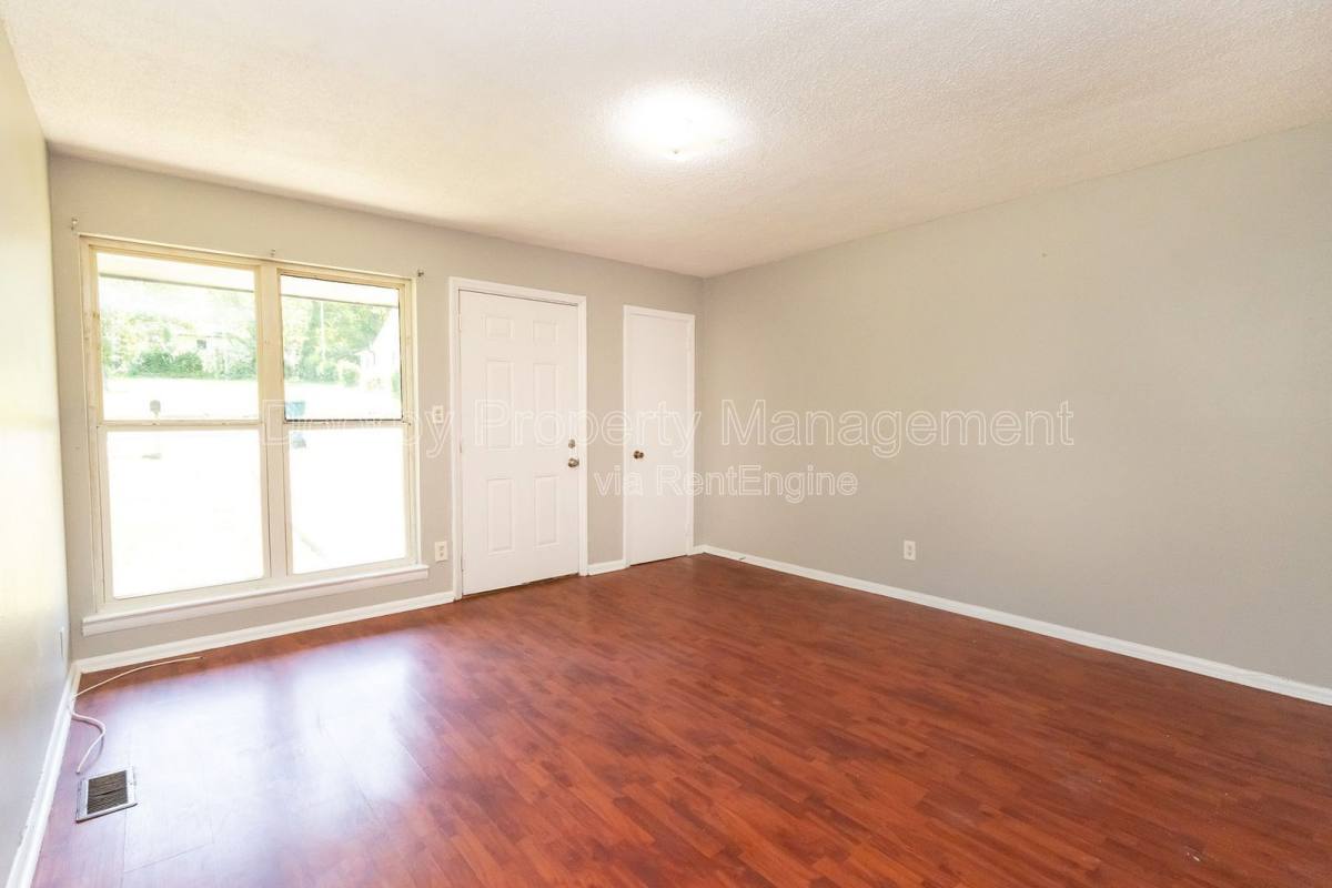 Apartment for rent at 1237 Wheeler Ave #B, Chattanooga, TN 37406
