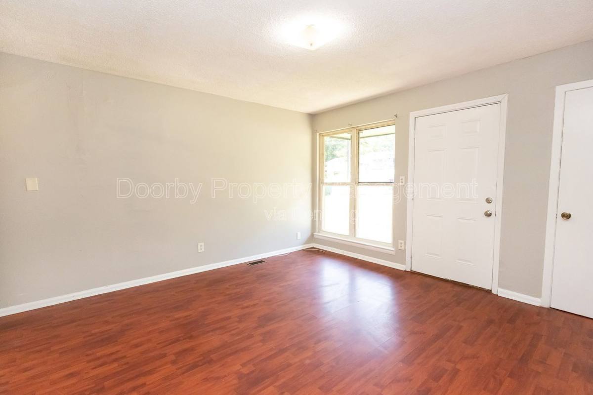 Apartment for rent at 1237 Wheeler Ave #B, Chattanooga, TN 37406